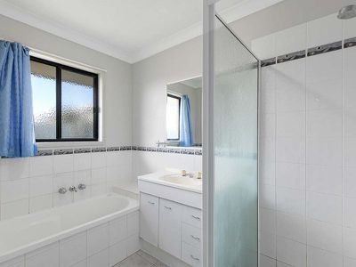 4 Wodalla Mews, Point Vernon