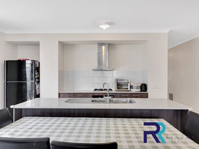 12 Lucindale Road, Wollert