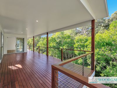 5 OCEAN VIEW DRIVE, Woodgate
