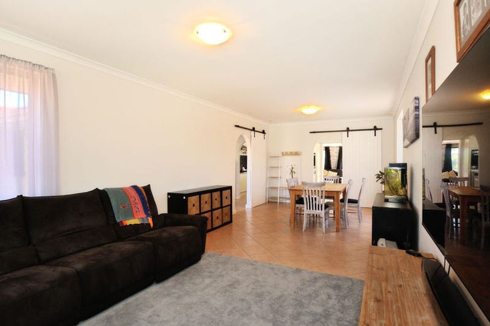 34 Hawker Street , Safety Bay