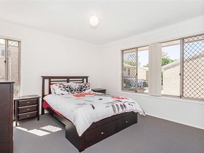 6 / 4 Fermont Street, Underwood