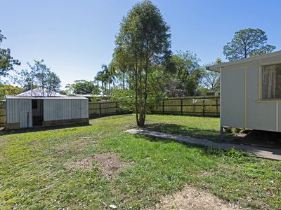 21 Laurel Street, Woodridge