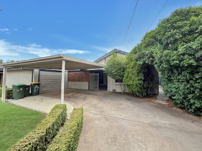 17 Howard Avenue, Dubbo