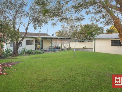 80 Bradman Avenue, Warilla