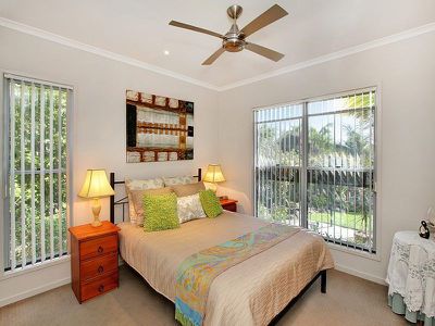 5 Fantail Crescent, Cooroy