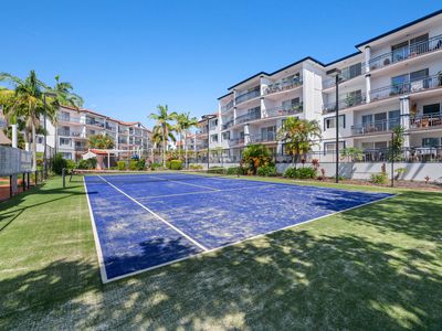 11 / 150 Marine Parade, Southport