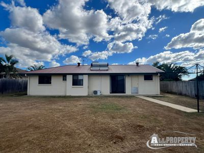 8 Davis Crescent, Gatton
