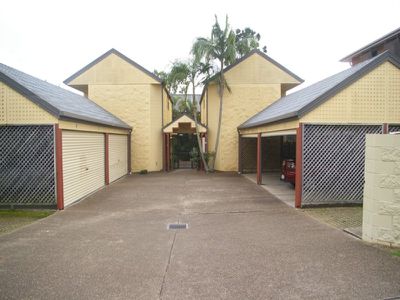 Unit 8 / 60 Railway Street, Booval