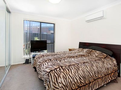 10 / 126 Kanahooka Rd, Kanahooka