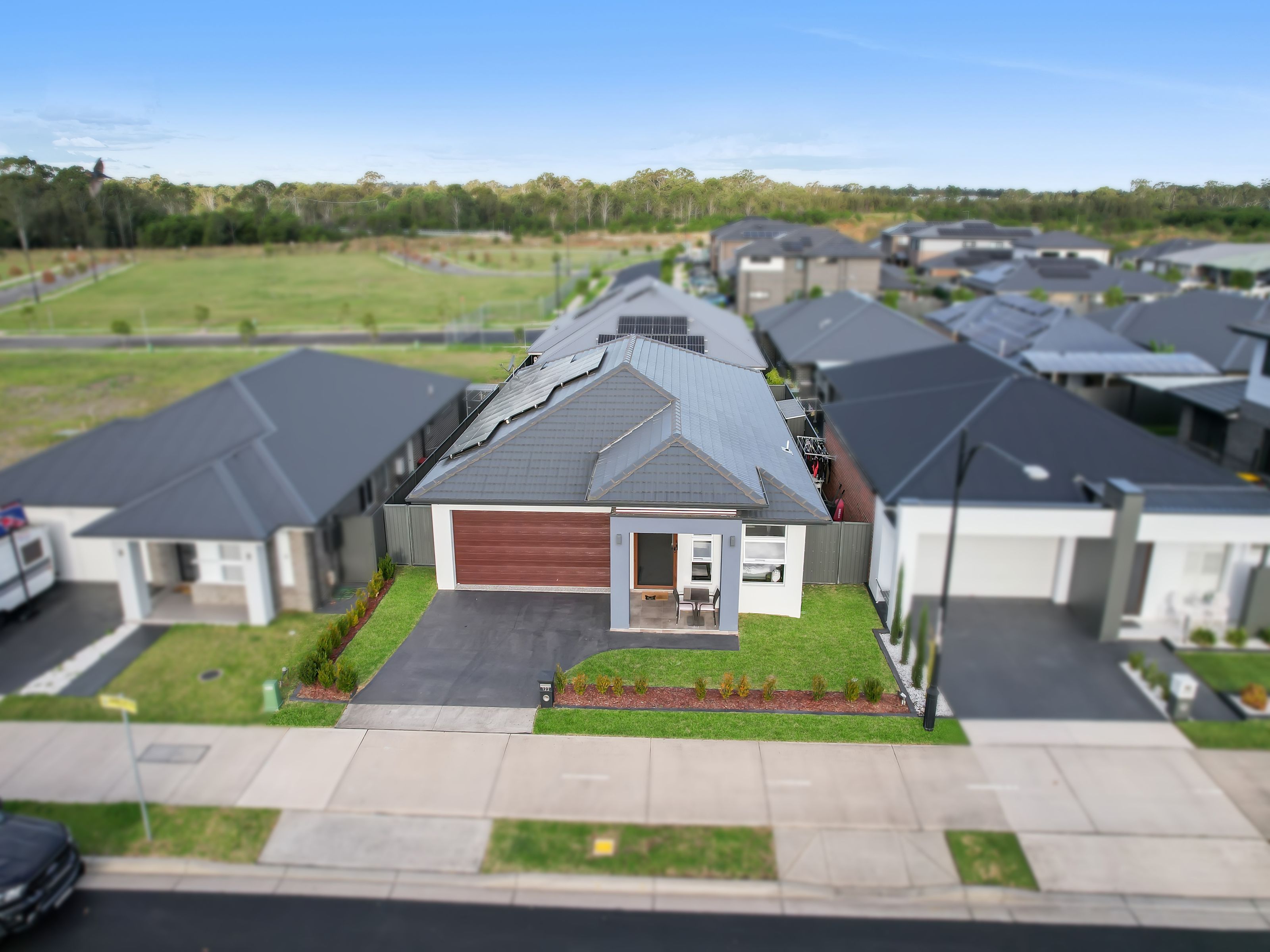 122 Armoury Road, JORDAN SPRINGS
