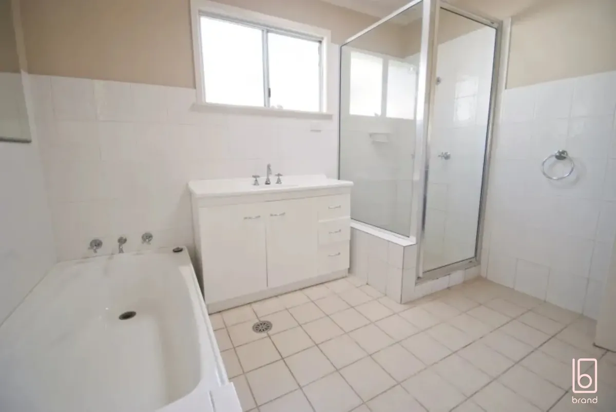 127 Manoa Road, Halekulani