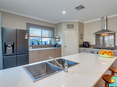 6 Brassie Terrace, Yanchep