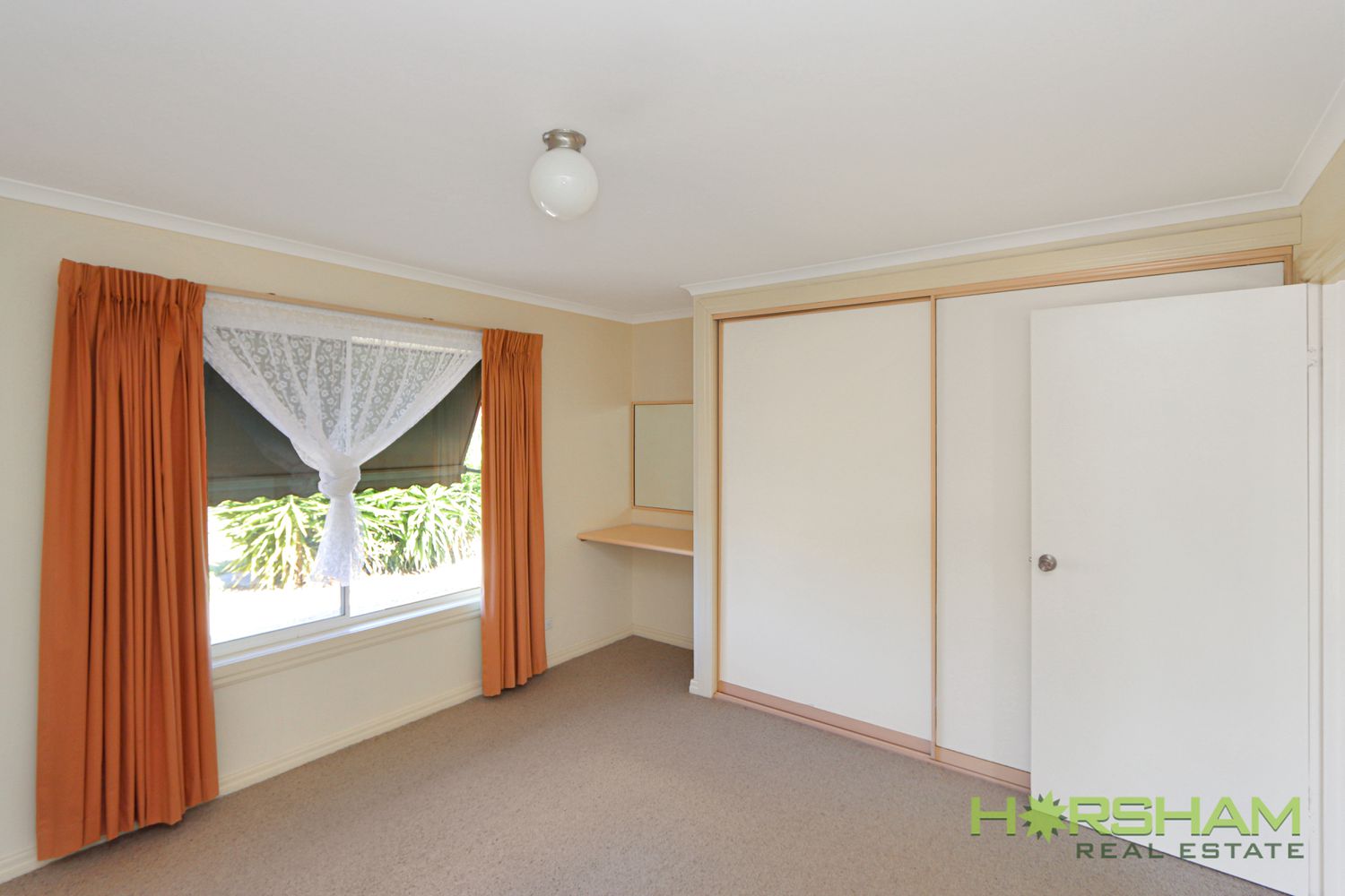 1 / 28 Citrus Avenue, Horsham