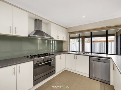 9 Scordia Place, Pakenham