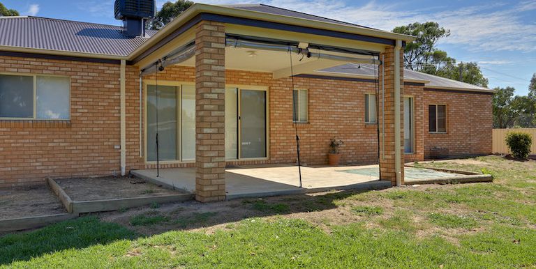 96 Boundary Road North, Euroa