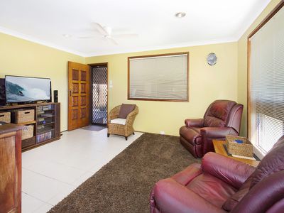 2 Gordon Avenue, Oak Flats