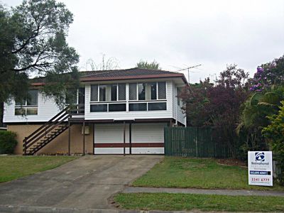 69 Woodlands Drive, Rochedale South