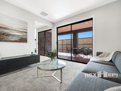3 Briggs Street, Clyde North