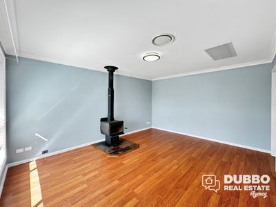 27 Pegasus Place, Dubbo