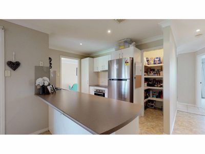 85 Websdale Drive, Dubbo