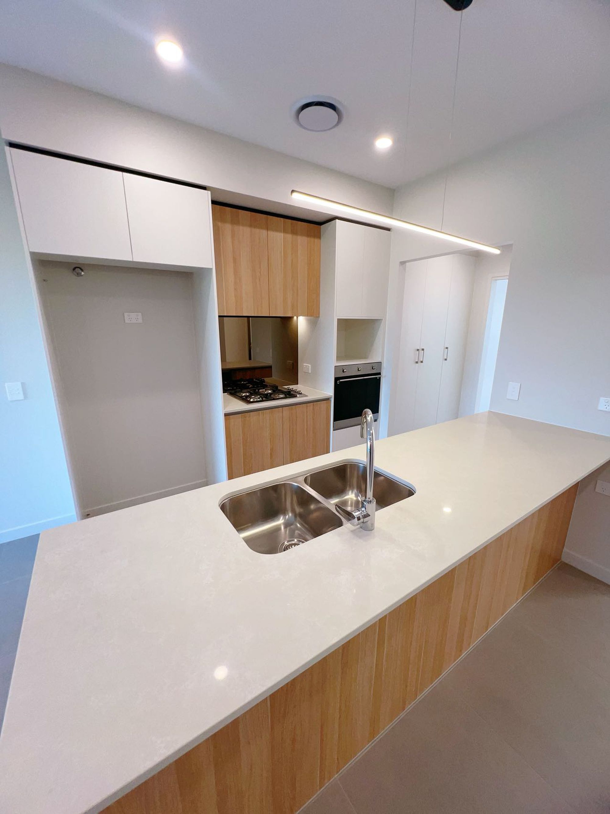 17 / 1 Lake Serenity Boulevard, Helensvale