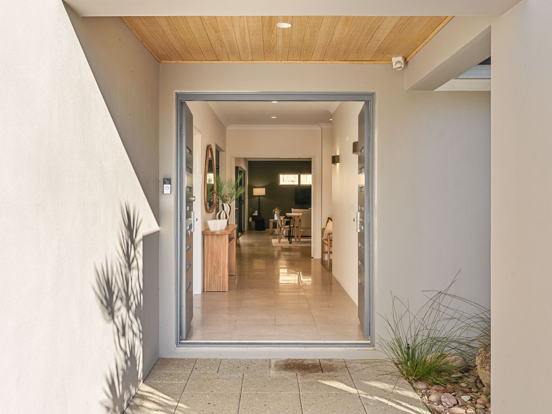 404 Kingsway, Landsdale