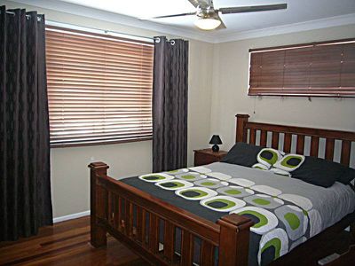 73 Woodlands Drive, Rochedale South