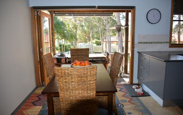 23 Cams Boulevard, Summerland Point