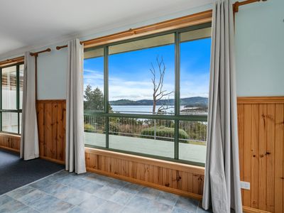 84 Williams Road, Randalls Bay