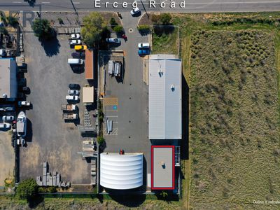 2 / 8 Erceg Road, Yangebup
