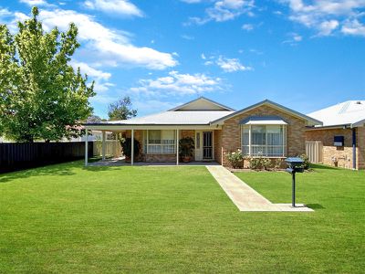 4 Prince Street, Forbes