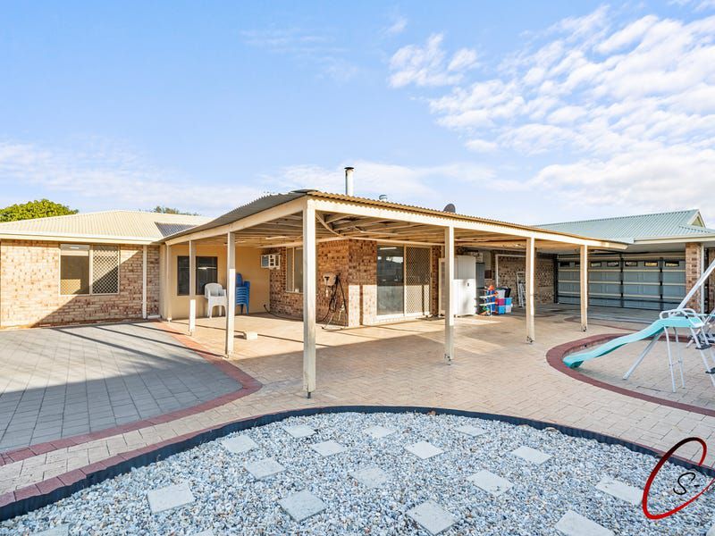 3 Larkspur Place, Thornlie