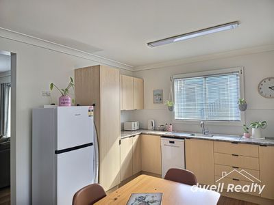 33 / 278-280 PRINCES HIGHWAY, Bomaderry