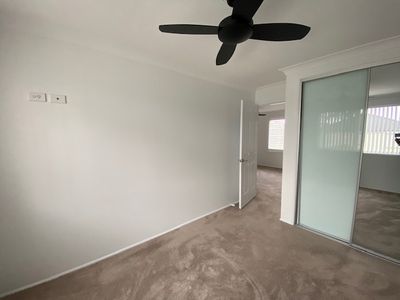 8 Cayley Place, Horningsea Park