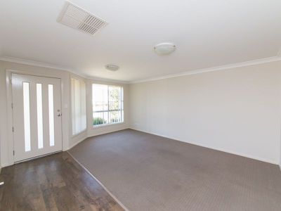 2 Shetland Avenue, Dubbo