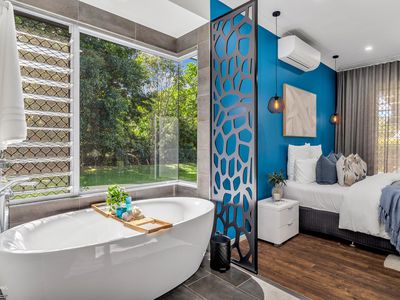 26-28 Burn Close, Gordonvale