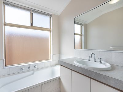 1 Excelsior Meander, Warnbro