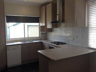 101 Reddall Parade, Mount Warrigal
