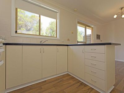 5 / 16 KEATINGE COURT, Albury