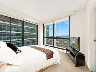 4705 / 93 Liverpool St, Sydney