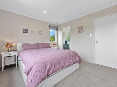 15 Lester Street, Hobsonville