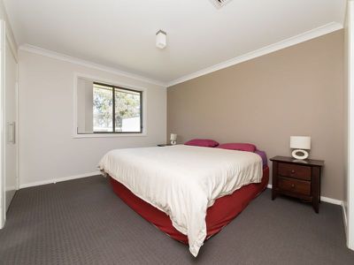 8 Glenshee Close, Dubbo