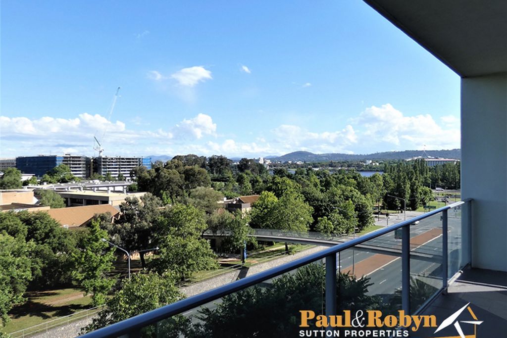 99 / 15 Coranderrk Street, Canberra