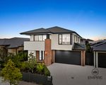 9 Merribrook Boulevard, Clyde