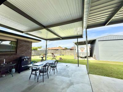 24 South Street, Urangan