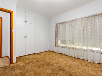 32 WATSON STREET, Wodonga