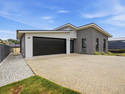 58 Deavan Drive, Shorewell Park