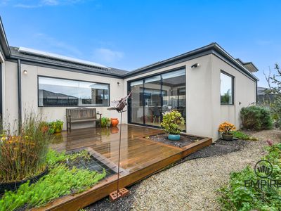 16 Pickerel Avenue, Clyde North