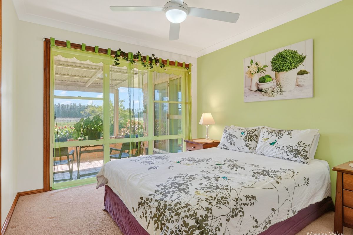 18 Clovernook Drive, Cundletown