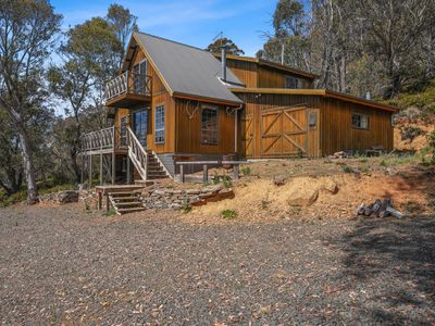 54 Thiessen Crescent, Miena